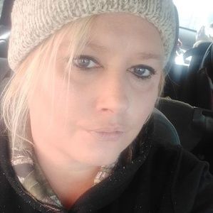 Meet your Posher, Christie